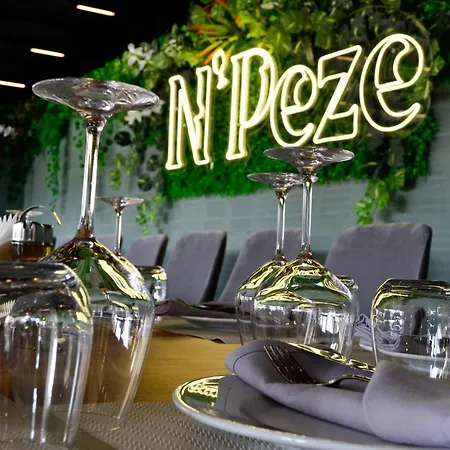 N'peze 酒店 Ljaknasi